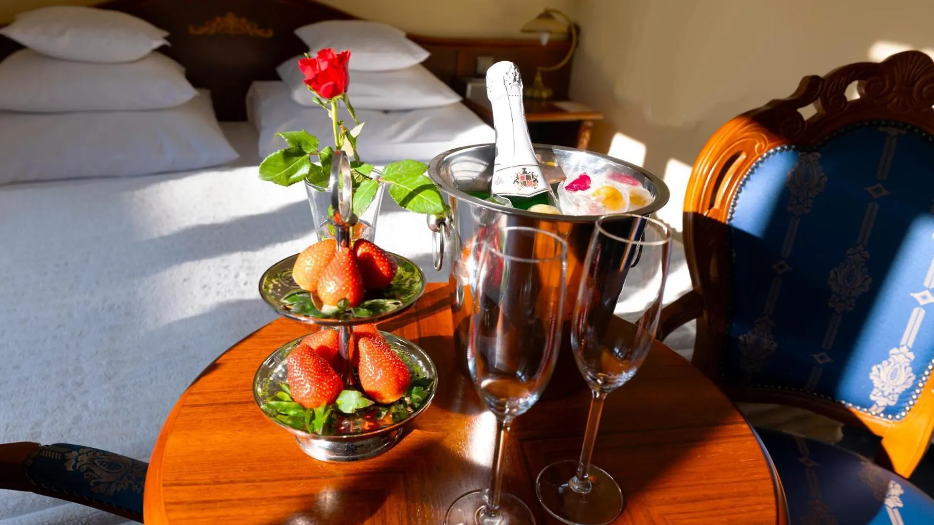 Luxury Gen Collection Prague Hotel